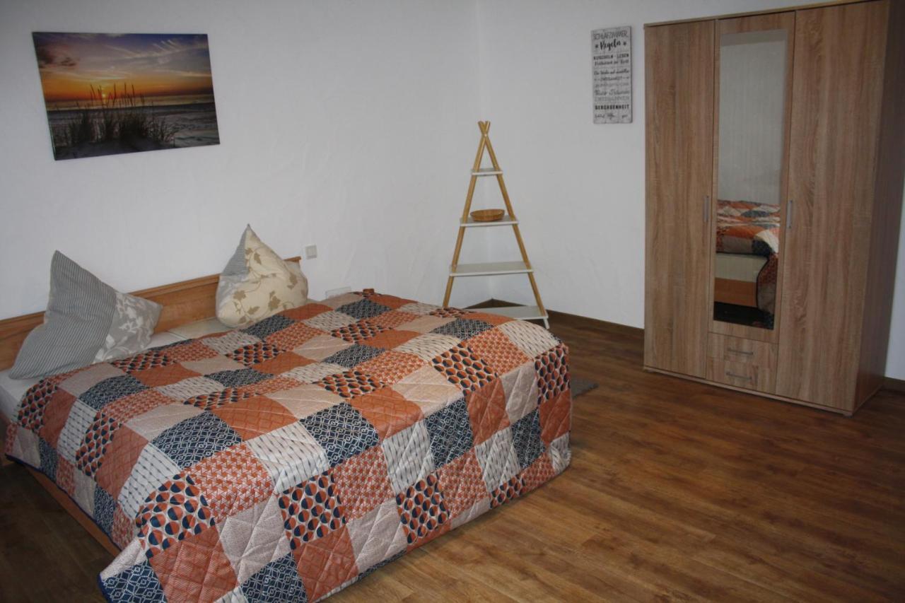 Chiaras Ferienwohnung Heusweiler Exterior foto